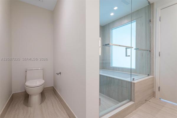 2411 Laguna #2704, North Miami, Florida 33181, image 3
