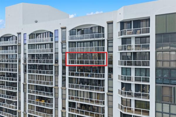 Harborside At The Waterways, 3640 Yacht Club Dr #1807, Aventura, Florida 33180, image 1