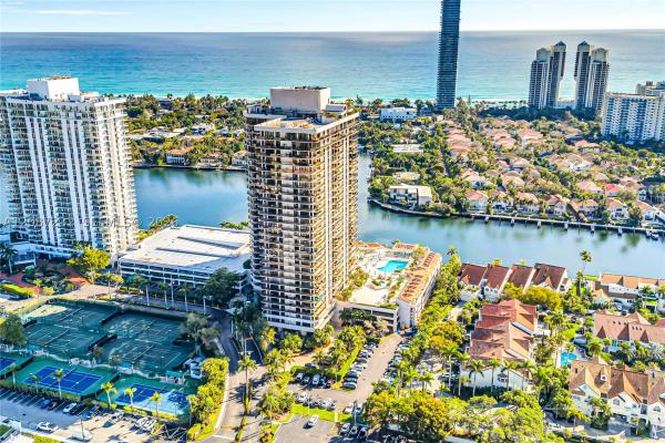 Turnberry Isle South, 19667 Turnberry Way #25K, Aventura, Florida 33180, image 1