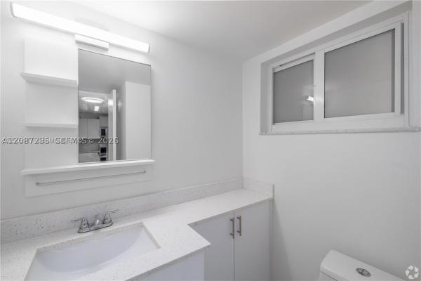 3626 NE 168th St #504, North Miami Beach, Florida 33160, image 1