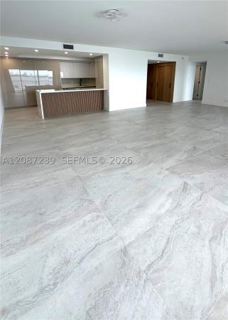 Cricket Club, 1800 NE 114th St #605, North Miami, Florida 33181, image 3