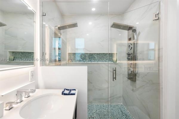 Biscayne Point, 7940 Hawthorne Ave, Miami Beach, Florida 33141, image 3
