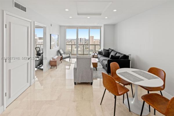 50 Biscayne, 50 Biscayne Blvd #4405, Miami, Florida 33132, image 2