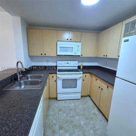 Royal River, 2901 Riverside Dr #203, Coral Springs, Florida 33065, image 1