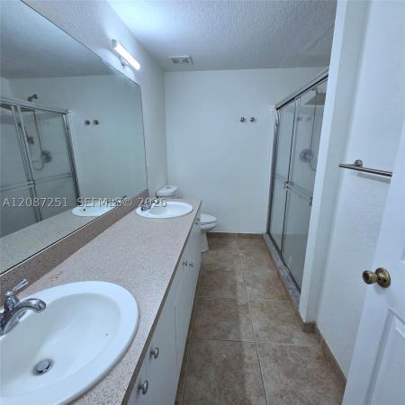 Royal River, 2901 Riverside Dr #203, Coral Springs, Florida 33065, image 3