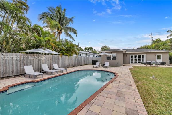 Biscayne Point, 1815 Daytonia Rd, Miami Beach, Florida 33141, image 1