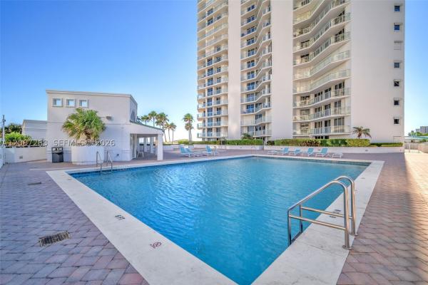 Oceania 3, 16485 Collins Ave #2136, Sunny Isles Beach, Florida 33160, image 3