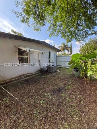 Cresthaven, 6100 Monroe St, Hollywood, Florida 33023, image 1