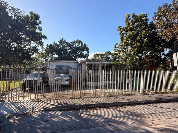 Santa Clara, 2834 NW 11th Ave, Miami, Florida 33127, image 1