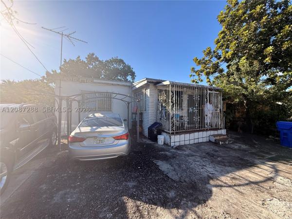 Santa Clara, 2834 NW 11th Ave, Miami, Florida 33127, image 2