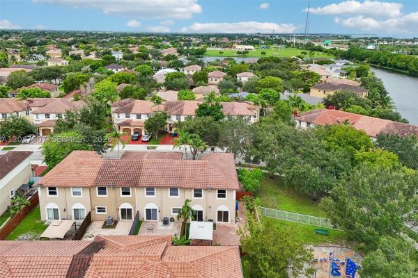 Escada At Vizcaya, 14127 SW 51st Ln, Miramar, Florida 33027, image 3