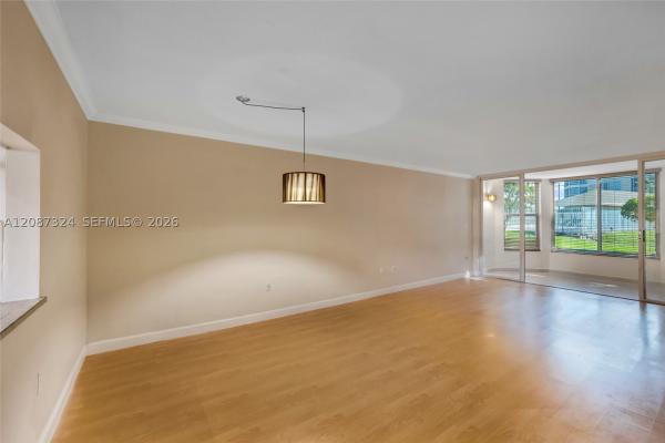 1401 NE 191st St #D107, Unincorporated Dade County, Florida 33179, image 2