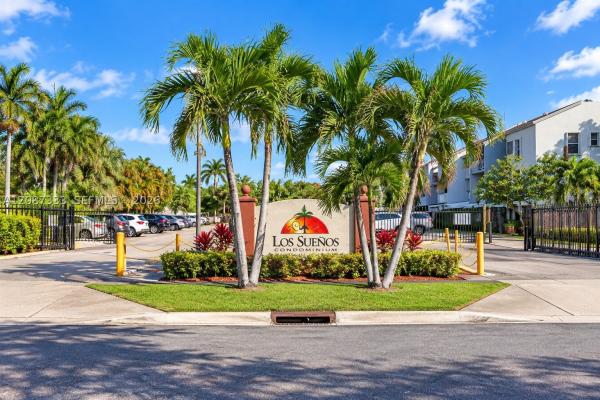 Los Suenos, 1725 W 60th St #F-126, Hialeah, Florida 33012, image 1