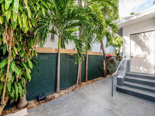 726 8th St, Miami Beach, Florida 33139, image 3