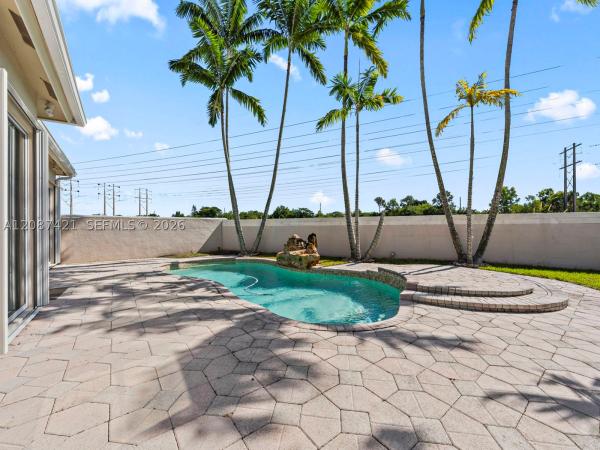 14683 SW 132nd Ave, Unincorporated Dade County, Florida 33186, image 1