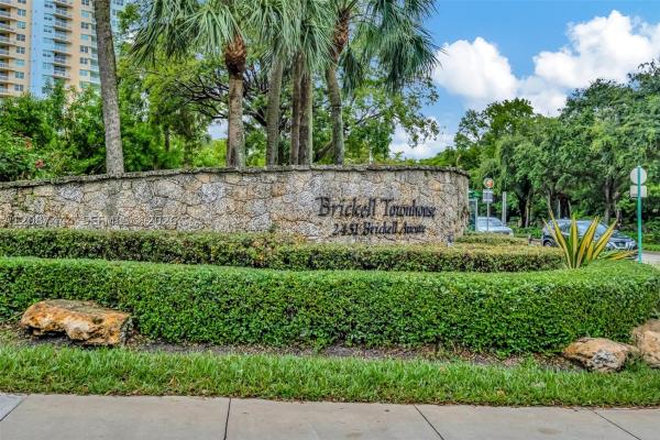 Brickell Townhouse, 2451 Brickell Ave #12G, Miami, Florida 33129, image 2
