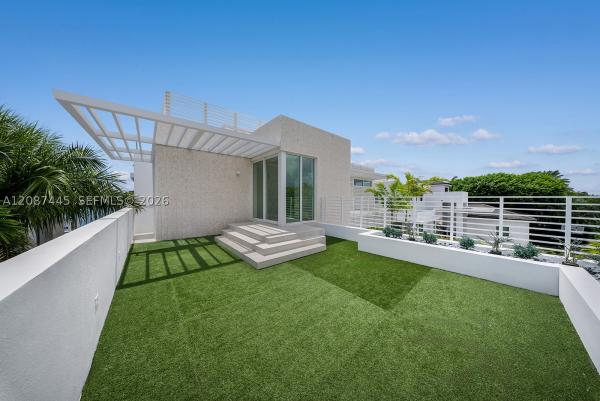 Biscayne Point, 1844 Daytonia Rd, Miami Beach, Florida 33141, image 1