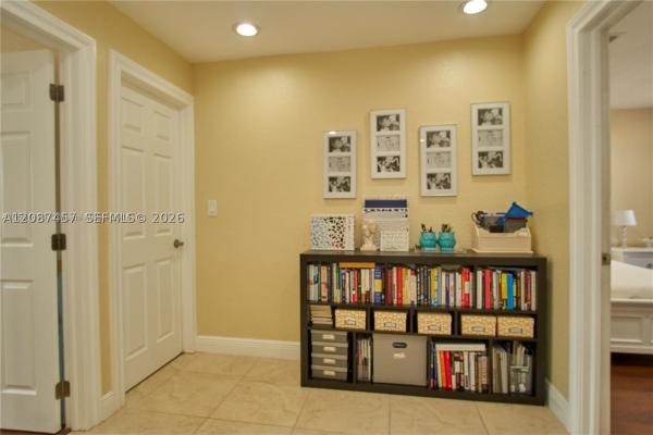 11724 SW 92nd Ln, Unincorporated Dade County, Florida 33186, image 3