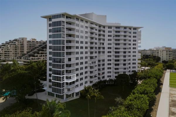 Island House, 200 Ocean Lane Dr #401, Key Biscayne, Florida 33149, image 1