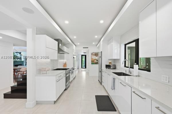 Mid Golf, 2225 Meridian Ave, Miami Beach, Florida 33139, image 1