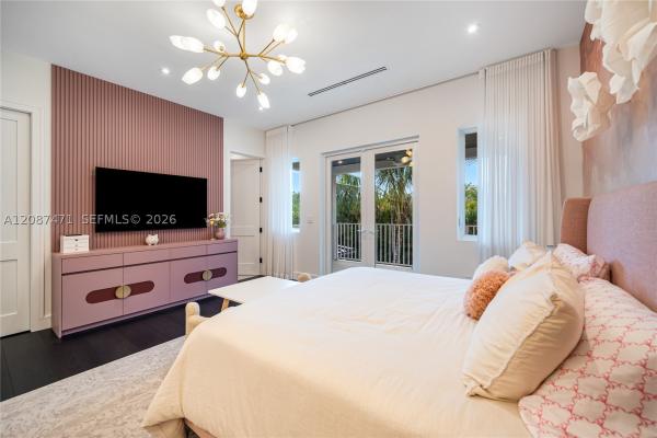 Chapman Field Heights, 7220 SW 125th St, Pinecrest, Florida 33156, image 1