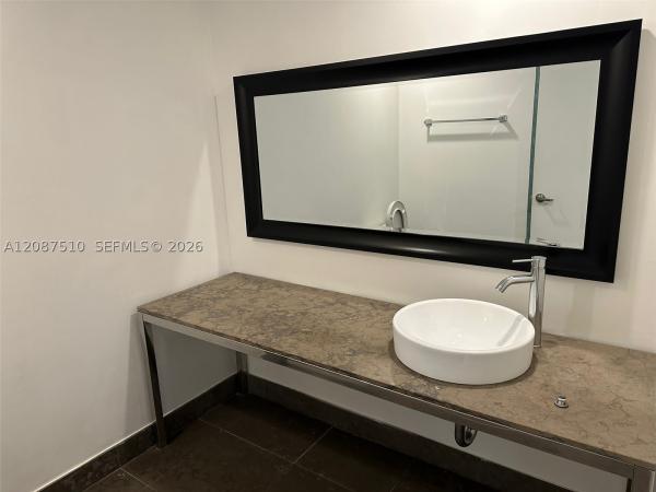 Icon Brickell Tower 1, 465 Brickell Ave #3404, Miami, Florida 33131, image 2