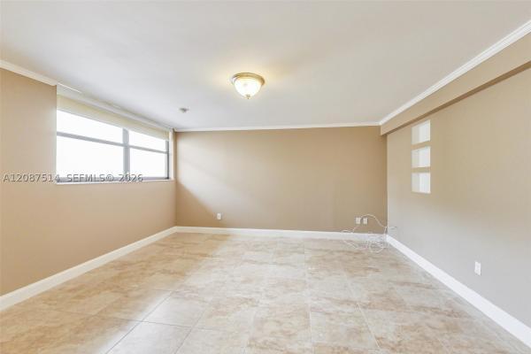 8613 SW 79th Pl, Unincorporated Dade County, Florida 33143, image 2