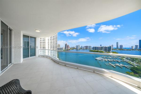 Bellamare Williams Island, 6000 Island Blvd #1703, Aventura, Florida 33160, image 2