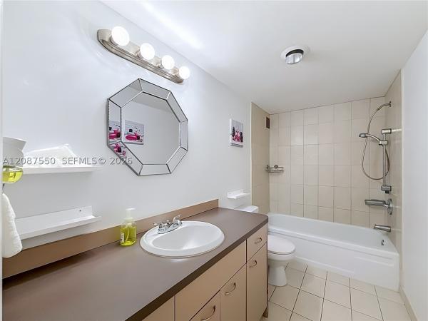 Tallwood North, 1600 Tallwood Ave #204, Hollywood, Florida 33021, image 2