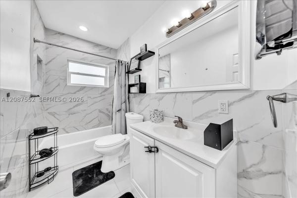 Palmland Estates, 1745 NW 189th Ter, Miami Gardens, Florida 33056, image 2