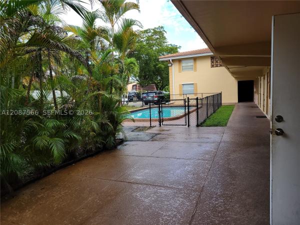 Golfview Arms, 8704 NW 35th St #105, Coral Springs, Florida 33065, image 1