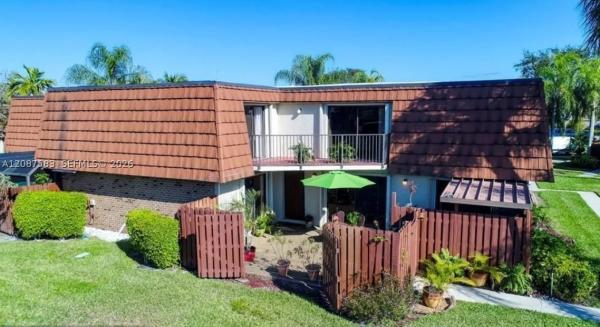 Village At Lake Pine, 11882 SW 12th Pl, Davie, Florida 33325, image 2