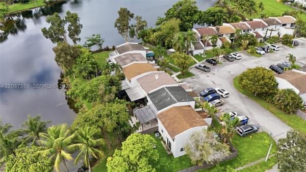 11116 SW 70th Ter, Unincorporated Dade County, Florida 33173, image 2