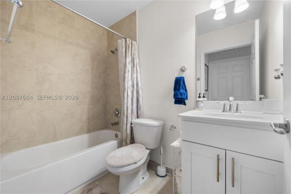 Doral Cay, 6005 NW 104th Path, Doral, Florida 33178, image 2