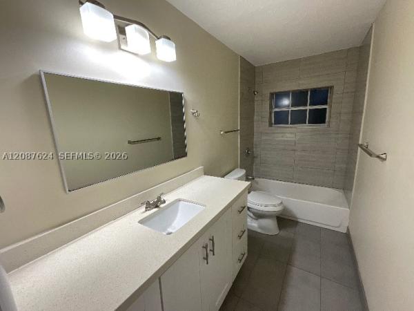 14202 SW 110th Ave, Unincorporated Dade County, Florida 33176, image 2