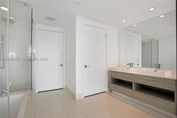 Paraiso Bay, 650 NE 32nd St #2802, Miami, Florida 33137, image 3
