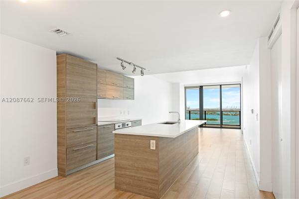 Paraiso Bay, 650 NE 32nd St #2802, Miami, Florida 33137, image 1