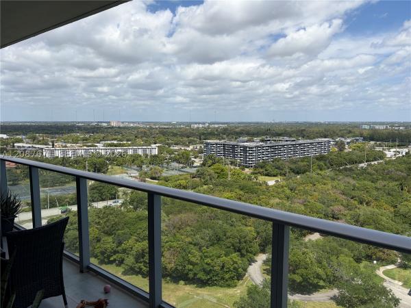 The Harbour North Tower, 16385 Biscayne Blvd #2104, North Miami Beach, Florida 33160, image 1