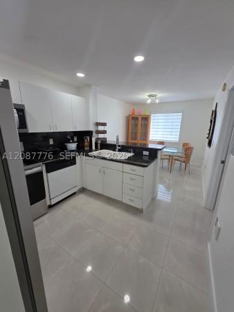 Vista Al Lago, 4691 NW 9th St #204, Miami, Florida 33126, image 1