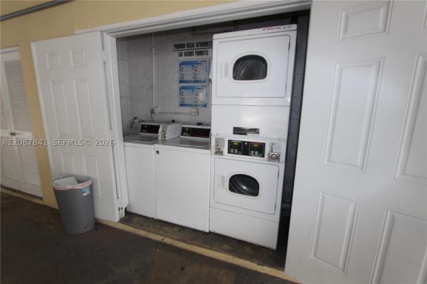 Villa Santander, 427 Santander Ave #202, Coral Gables, Florida 33134, image 1