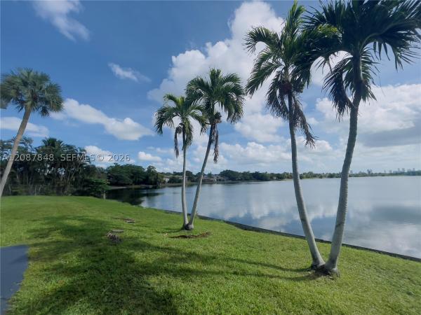 443 NE 195th St #338, Unincorporated Dade County, Florida 33179, image 3