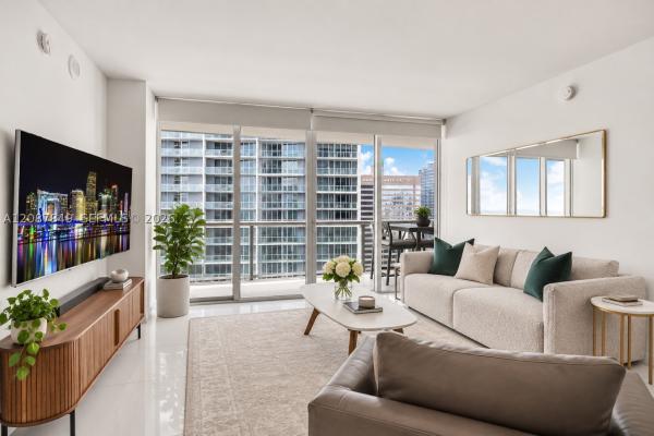 Icon Brickell Tower 1, 475 Brickell Ave #3609, Miami, Florida 33131, image 2