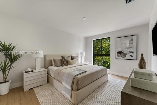 Ocoee Park, 1917 NW 17th St #B, Miami, Florida 33125, image 1