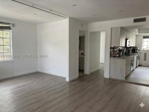 Friendly Corner, 932 7th St #932D, Miami Beach, Florida 33139, image 1