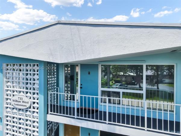 Wilton West, 733 NW 30th Ct #6, Wilton Manors, Florida 33311, image 1