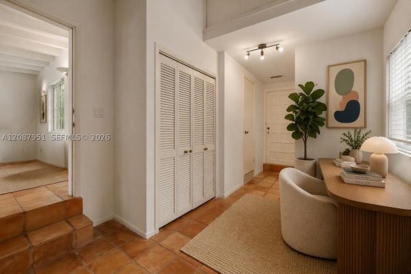 Granada Place, 836 Alberca St, Coral Gables, Florida 33134, image 3