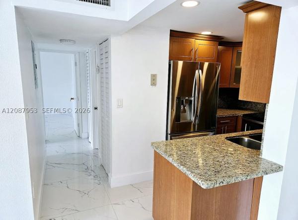 9682 Fontainebleau Blvd #207, Unincorporated Dade County, Florida 33172, image 3