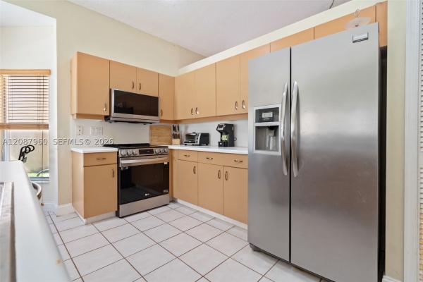 Gardens At Huntington, 4931 SW 152nd Ave, Miramar, Florida 33027, image 1