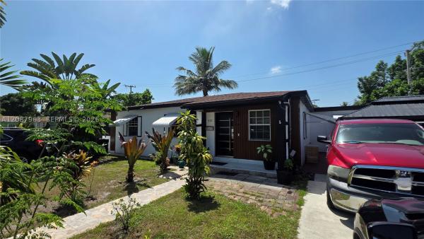 Norwood, 350 NW 188th St, Miami Gardens, Florida 33169, image 1