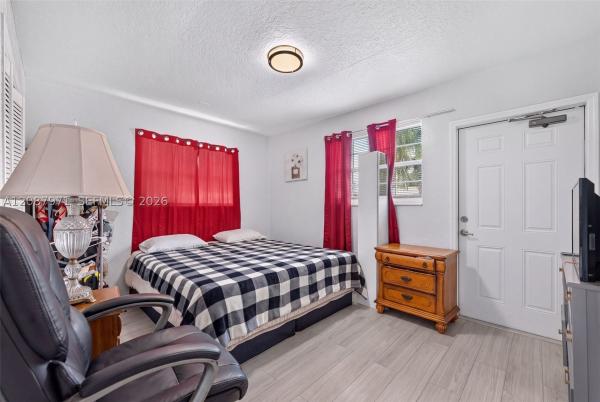 Boulevard Heights, 730 N 64th Ave, Hollywood, Florida 33024, image 3